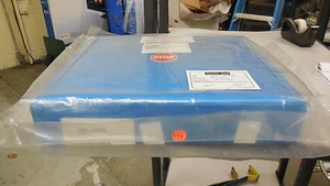 0200-01676, Applied Materials, PLATE, FINGER LIFT, PRODUCER SE - Picture 1 of 2