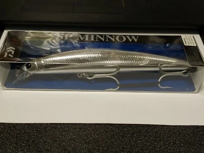 1 Daiwa SP Minnow CHROME DSPM15F47 1 1/9oz. Floating  FREE SHIP - Image 1 of 2