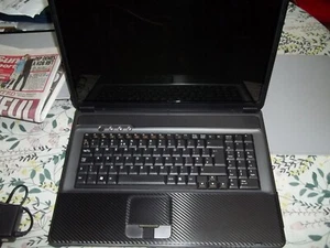 GC NOVATECH LAPTOP M67SRU - UNTESTED SOLD FOR SPARES AND REPAIRS NO RETURNS - Picture 1 of 13