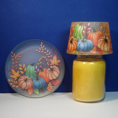 Yankee Candle Fall Pumpkins Autumn Leaves 2022 Jar Candle Shade and Tray Set - Image 1 of 4