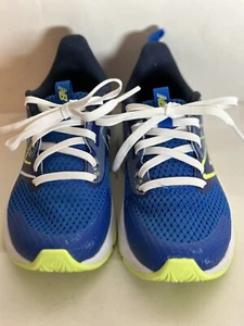 New Balance Rave Run v2 Boys/Kids Shoes Sz 10.5M Running Athletic Royal Blue - Picture 1 of 7