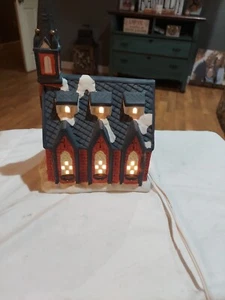 Holiday Expressions  Collectibles  Church Lighted Vintage  Ceramic - Picture 1 of 6