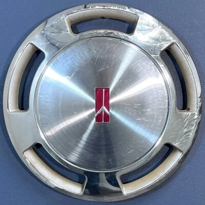 ONE 1985 - 1992 年 Oldsmobile Ciera 88 98 # 4099 14 英寸轮毂盖/车轮盖 # 10180873 — 第 1/4 张图片