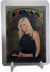 Torrie Wilson 2007 Topps Heritage Chrome WWE Diva Card #60 W/Top Loader Case - Picture 1 of 3