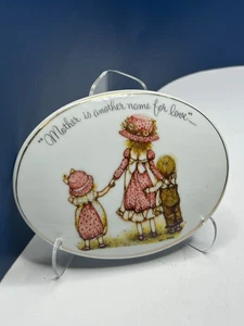 Holly Hobbie - Mother is another name for Love Oval Plaque - Picture 1 of 4