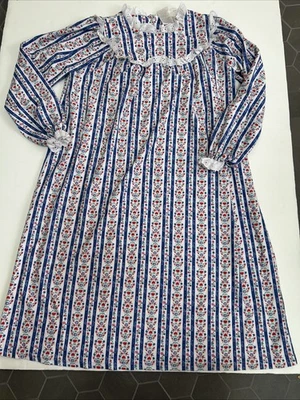 Lanz of Salzburg Gown Girls M 7/8 Flannel Floral Eyelet Lace  Hearts Vintage - Image 1 of 4