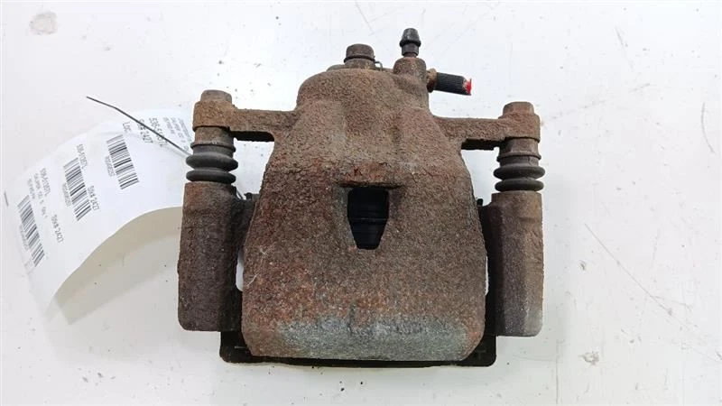 Pinza de freno delantera izquierda conductor VIN B3 7º y 8º dígito compatible con 12-19 PRIUS Foto 1 de 4