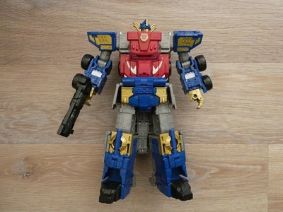 Transformers Legacy Evolution Commander Class Armada Optimus Prime | TOP Zustand - Bild 1 von 4
