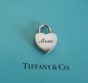 VINTAGE TIFFANY & CO STERLINGSILBER MAMA HERZ SCHLOSS CHARM - Bild 1 von 2