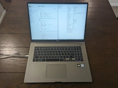 LG Gram 17” WQXGA i7-8565U 16 256GB SSD FPR 17Z990-R.AAS7U1 Foto 1 de 4