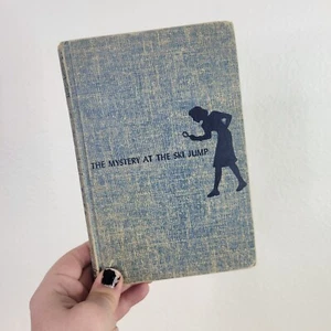 The Mystery At The Ski Jump - Nancy Drew Carolyn Keene 1952 Hardcover Book Blue - Picture 1 of 5