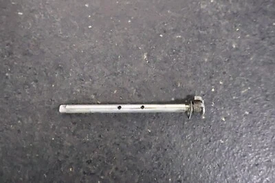 HONDA 1982 1983 GL1100 GOLDWING REAR RIGHT CARBURETOR ROD THROTTLE VALVE SHAFT - Image 1 of 4