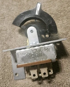 NOS 69 - 72 BUICK SKYLARK BLOWER MOTOR SWITCH ASSY GM 1386903 DELCO 15-780 - Picture 1 of 4