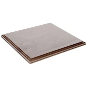 Base de exhibición cuadrada de madera maciza de nogal Plymor, 12,75" de ancho x 12,75" de profundidad x 0,75" de alto - Imagen 1 de 1