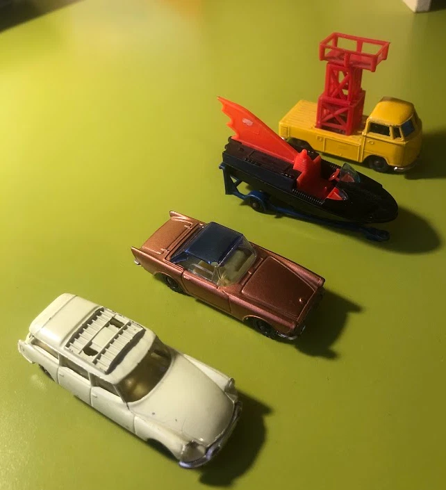 Modellini rari Corgi Husky anni '60 auto furgoni barche in buono stato - Immagine 1 di 1