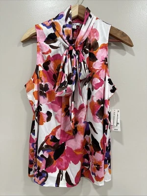 Blusa Grande Bar III Para Mujer Satén Cuello Lazo Sin Mangas Blanca Floral Carrera NUEVA Foto 1 de 4