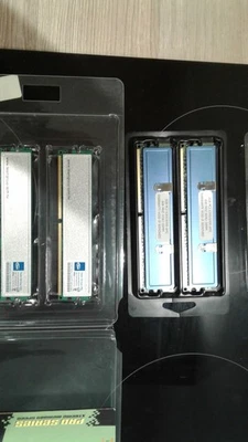 8 gig ddr2 4x 2gig pc-6400  see photos for speed and spec tesed and ok - Image 1 of 4