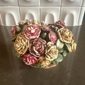Harmony Kingdom Rose Basket Treasure Box Signed and Numbered No. 1938 of 3600 - Picture 1 of 8