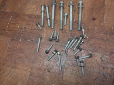 BMW R1150RT-P 2004 MOTOR CONJUNTO DE PERNOS VARIOS Foto 1 de 4