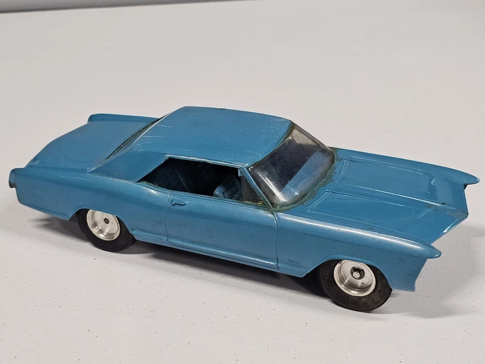 Vintage Cox gas powered Buick Riviera Blue Untested - Image 1 of 4