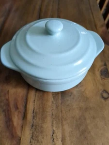 Martha Stewart Mint Green Round Casserole Dish w/Lid 5" - Picture 1 of 6