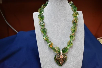 Green Murano Style Glass Necklace Pendant & Bracelet Chunky Bead Costume - Image 1 of 4