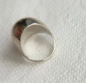 STERLING SILVER RING, SMOOTH  DOME LOOK SIZE 7 - Picture 1 of 3