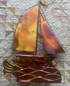 CAJA DE MÚSICA CUERDA MOVIMIENTO VELERO COLOR COBRE ESTAÑO VINTAGE - Imagen 1 de 7