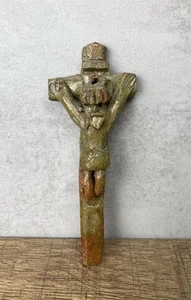 Vintage Crucifix Cross Jesus Christ Ceramic Clay Folk Art Figurine Wall Hanging - Picture 1 of 5