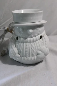 Better Homes & Garden Full Size Wax Warmer, HAPPY SNOWMAN - Picture 1 of 3