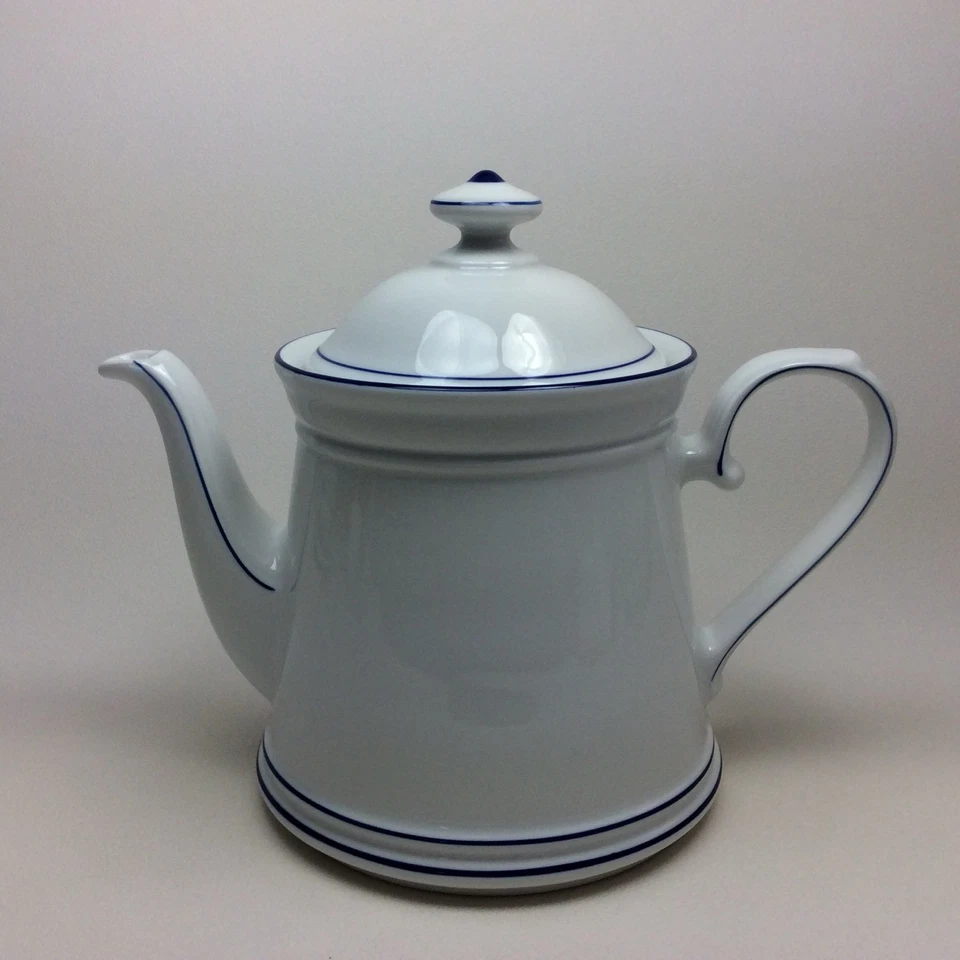 FORM MARIENBAD INGRES WEISS Blauband Teekanne ca. 1,2l. - Bild 1 von 1