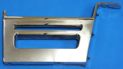 1976-1979 LINCOLN CONTINENTAL OEM SIDE MARKER PARKING LIGHT BEZEL - RH - Image 1 of 4