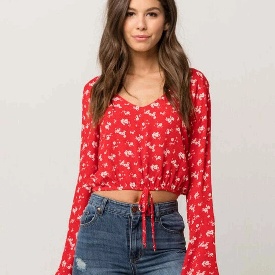FULL TILT Floral Bell Sleeve Top Red V-Neck V-Back Strap Cropped Tie Size M - Image 1 of 4