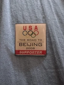 The Road to Beijing 2008 Supporter Olympics Vintage Lapel Pin - Picture 1 of 2