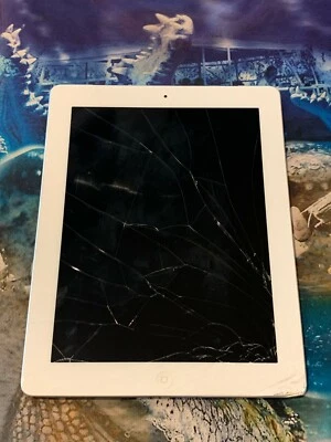 APPLE (MC984X) IPAD 2ND GEN 64GB IN WHITE WIFI + CELLULAR - CRACKED SCREEN ! - Image 1 of 4