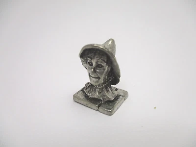 Monopoly Wizard of Oz Replacement Part Piece Scarecrow Token Mover Pewter - Image 1 of 4