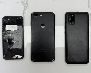 3 PHONES FOR PARTS IPHONE 8  - IPHONE 7 PLUS - SAMSUNG GALAXY A02S - Afbeelding 1 van 4