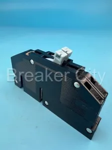 Disyuntor Zinsco 15 Amp 2 polos GTE Sylvania RC38 R38 120VAC tándem 15A 2P - Imagen 1 de 10