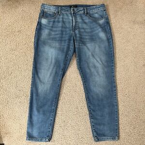 Frye  Relaxed Fit Denim Jeans Mens Blue Straight Leg Size Waist 38” - Inseam 30”