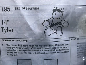 Kit de oso de peluche Haan Crafts 14" Tyler #195 kit de costura de felpa artesanías nuevo stock antiguo - Imagen 1 de 3