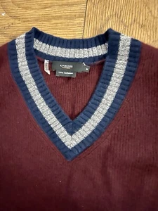 Maglione Pullover Kinross Cashmere Uomo 100% Cashmere Scollo Vino Colore - Medium - Foto 1 di 2