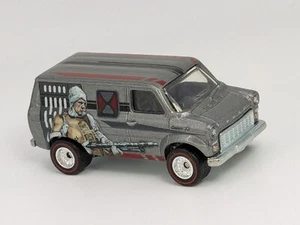 2017 Hot Wheels Pop Culture Ford Transit Super Van Star Wars Bounty Hunter #6 RR - Picture 1 of 6