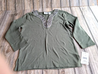 Blusa Jason Maxwell Feminina Manga Longa Decote V com Bordados e Lantejoulas Verde TAMANHO PEQUENO NOVA - Imagem 1 de 4