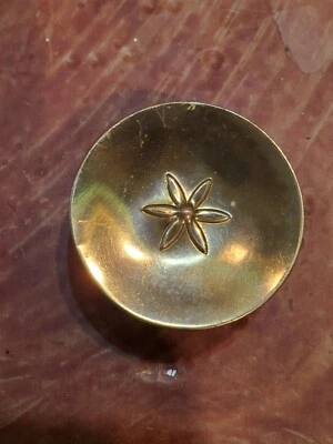 Vintage 1 3/4" Brass floral knob pull cabinet knob handle round flower JAPAN - Image 1 of 4