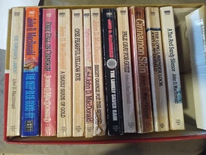 VTG LOT of 12 John D. McDonald Paperback Books Travis McGee - Picture 1 of 15