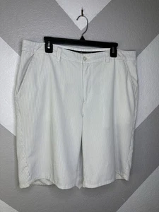 Travis Mathew Little Marsh Performance Shorts Size 36 Off White Black Stripes - Picture 1 of 11