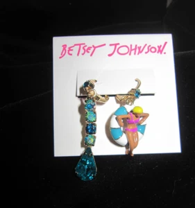 Betsey Johnson POOL PARTY MIS MATCHED EARRINGS - Picture 1 of 4