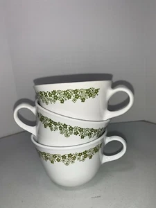 Vintage Corelle Corning Hook Handle Tea Coffee Cups Green Daisies SET 3 - Picture 1 of 6
