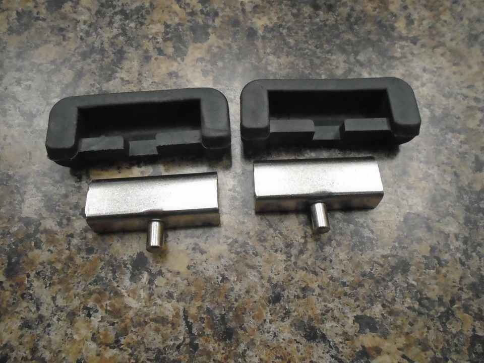 2 PCS STANDARD INDUSTRIAL SEWING MACHINE TABLE HINGES SINGER JUKI CALLIE-81 - Image 1 of 1