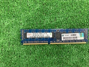 Hynix 2GB 2Rx8 PC3-10600R DDR3-1333 HMT125R7TFR8C-H9 T2 AB Registered RAM - Bild 1 von 3